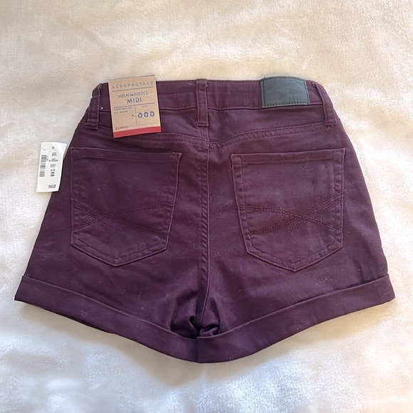 AEROPOSTALE High Waisted Midi Maroon Jean Shorts Size 000 - Picture 3 of 8